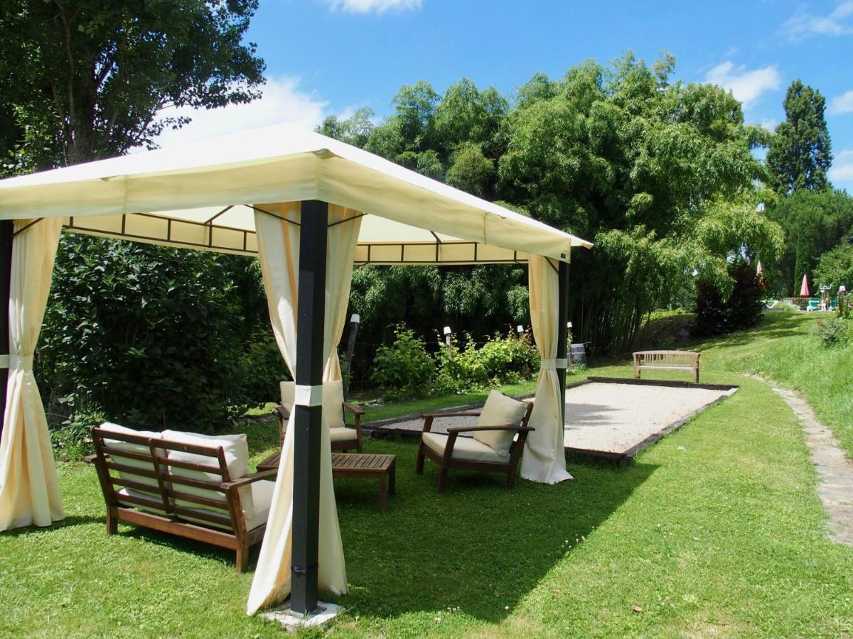 Les Tamaris Bed and Breakfast Castelnau-sur-Gupie Buitenkant foto